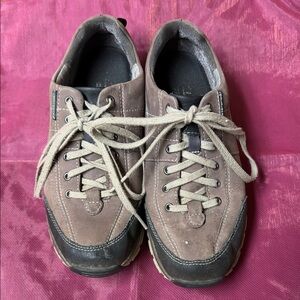 Clark’s waterproof wavewalk shoes.